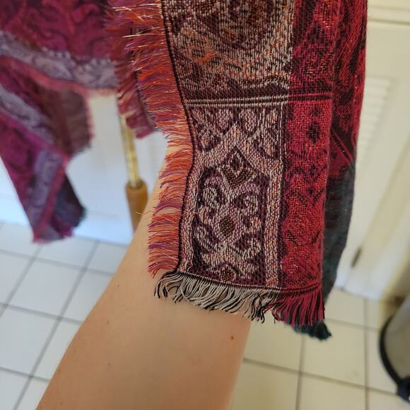 Purple Paisley Pashmina Scarf with Silver Tinsel Fringe 22x76 - Picture 5 of 5